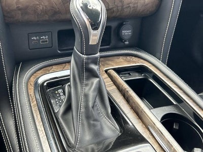 2021 INFINITI QX80 Premium Select