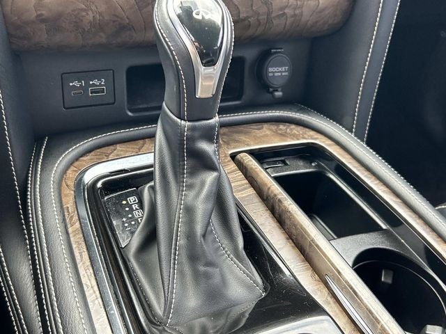 2021 INFINITI QX80 Premium Select
