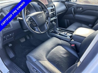 2024 INFINITI QX80 LUXE