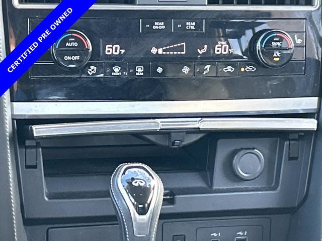 2024 INFINITI QX80 LUXE