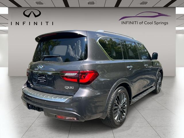 2022 INFINITI QX80 Premium Select