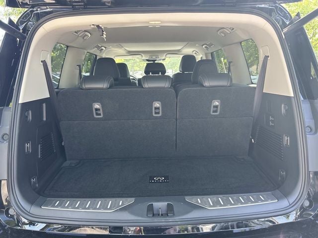 2026 INFINITI QX80 PURE