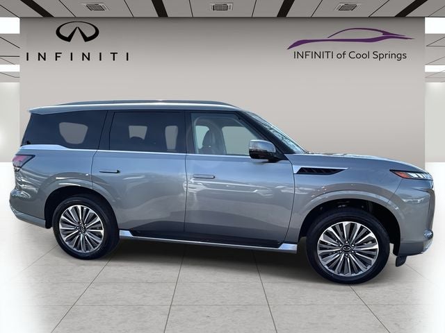 2025 INFINITI QX80 SENSORY W/ SPLIT BENCH