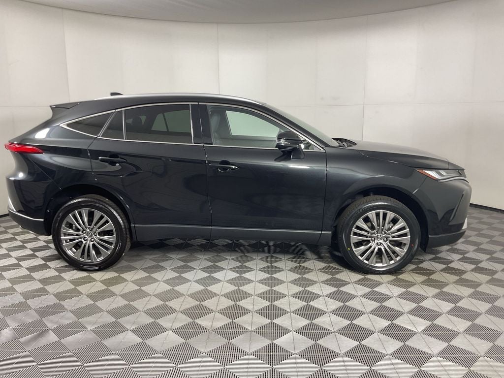 2024 Toyota Venza XLE