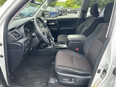 2024 Toyota 4Runner TRD Off-Road