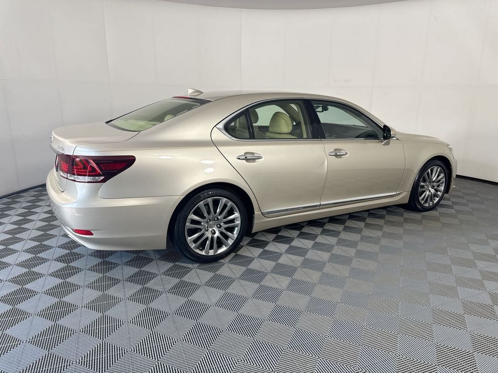 2016 Lexus LS 460