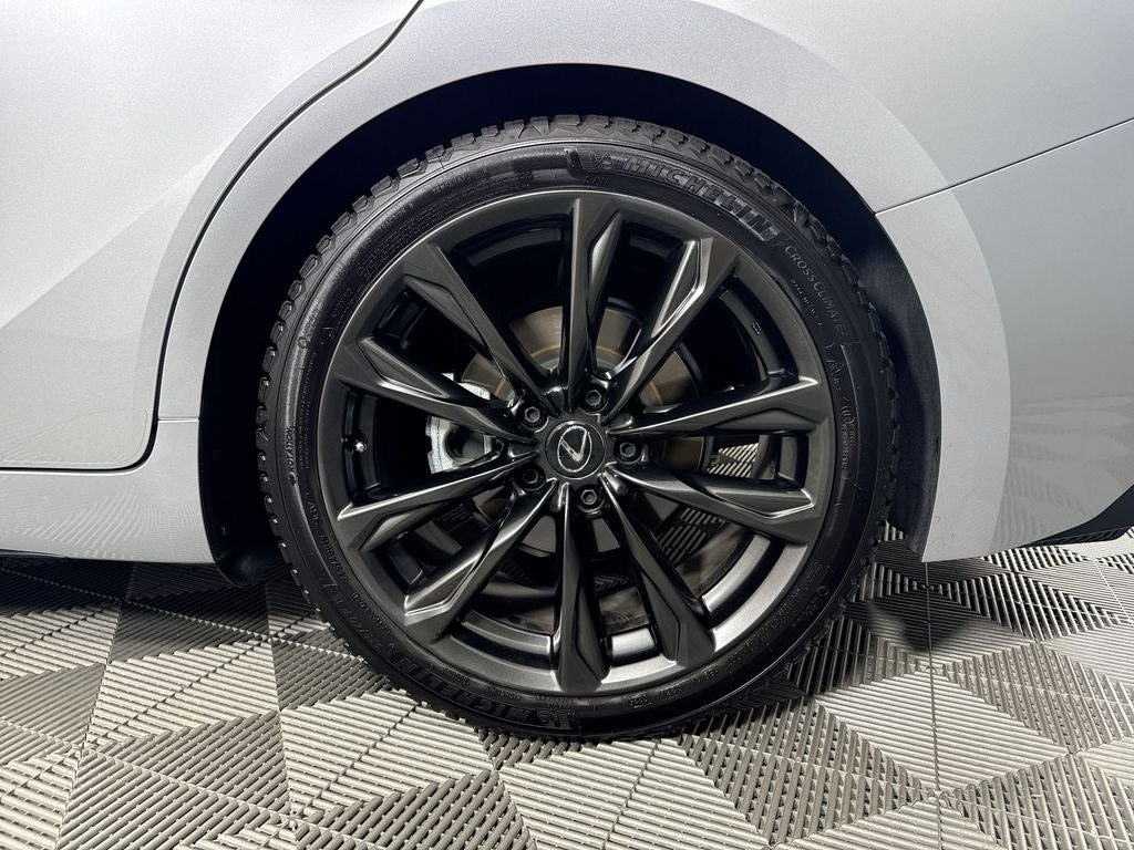 2024 Lexus IS 350 F SPORT Design