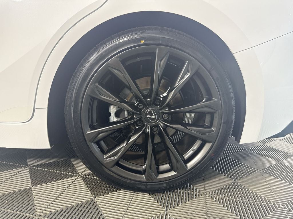 2024 Lexus IS 350 F SPORT Design