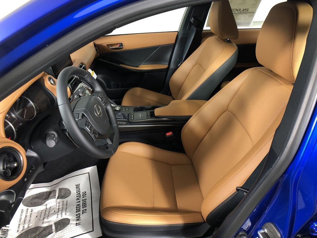 2025 Lexus IS 350 F SPORT Design