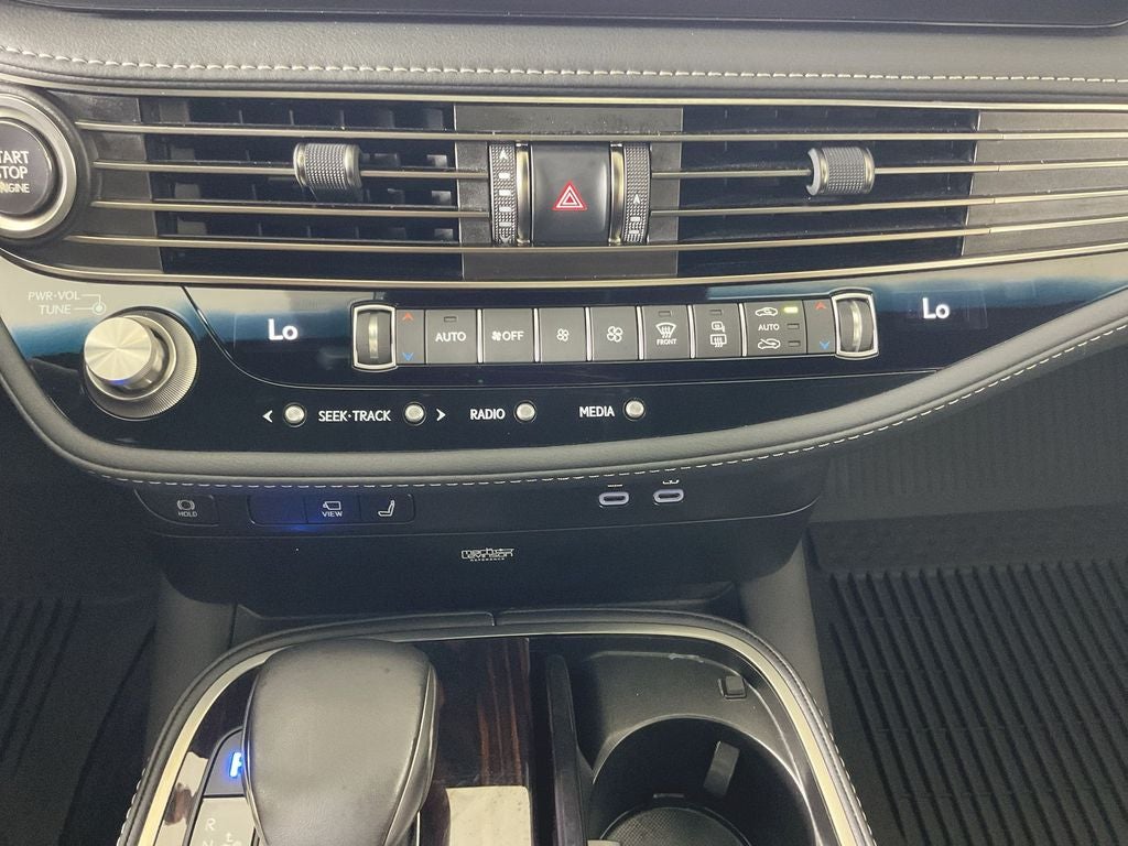 2023 Lexus LS 500