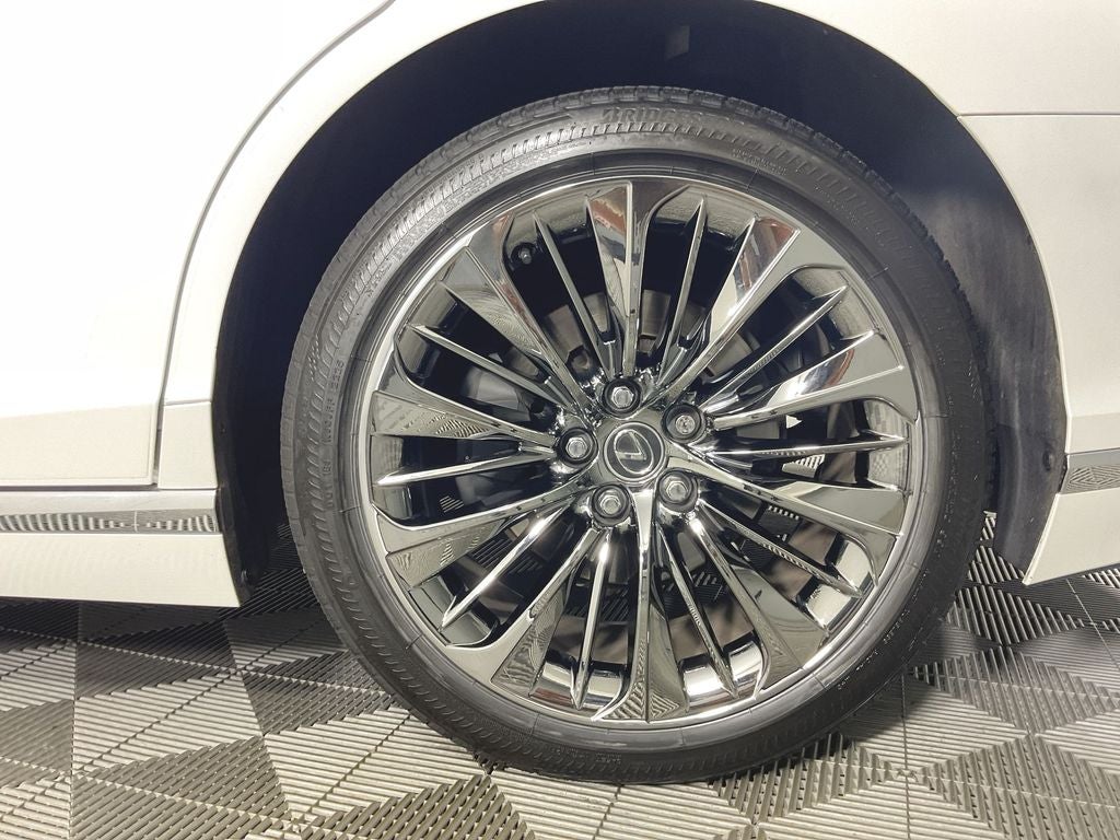2023 Lexus LS 500