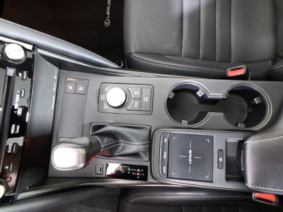 2023 Lexus IS 350 F SPORT Handling