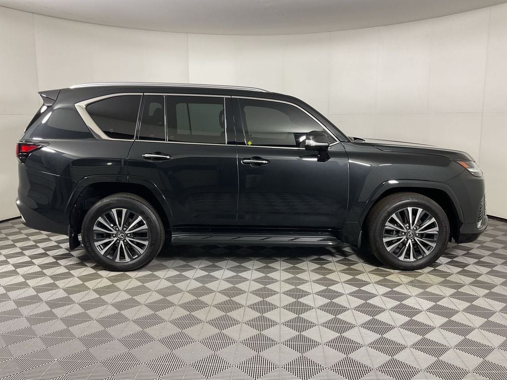 2024 Lexus LX 600 Premium