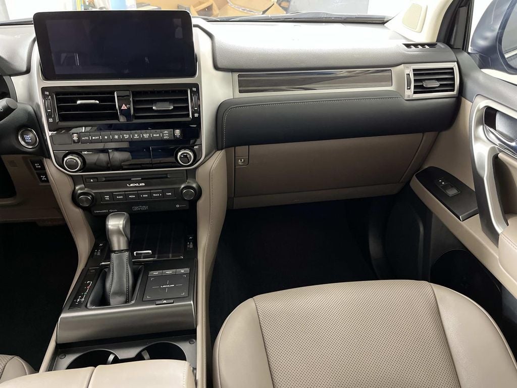 2023 Lexus GX 460 Premium Plus