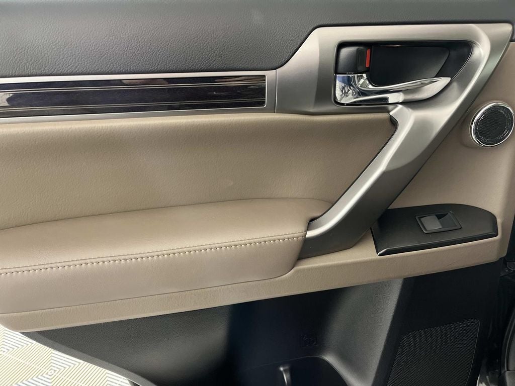 2023 Lexus GX 460 Premium Plus