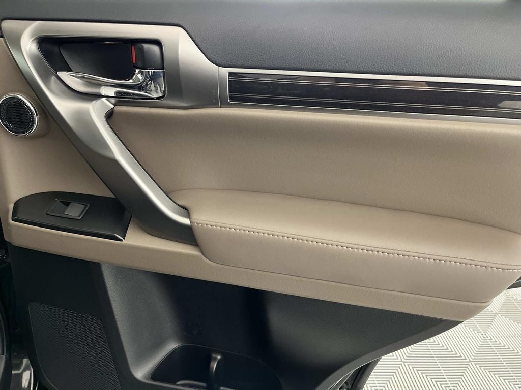 2023 Lexus GX 460 Premium Plus