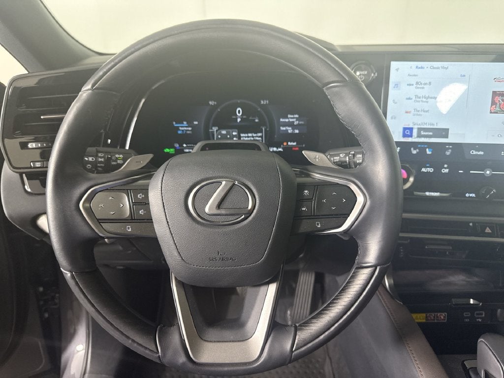 2025 Lexus RX 450h+ Luxury