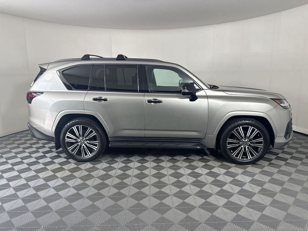 2023 Lexus LX 600 Luxury