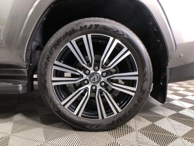 2025 Lexus LX 700h Luxury