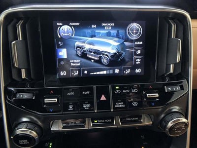 2025 Lexus LX 700h Luxury