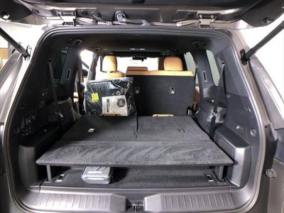 2025 Lexus LX 700h Luxury