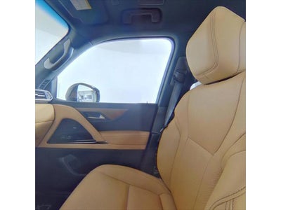 2025 Lexus LX 700h Luxury