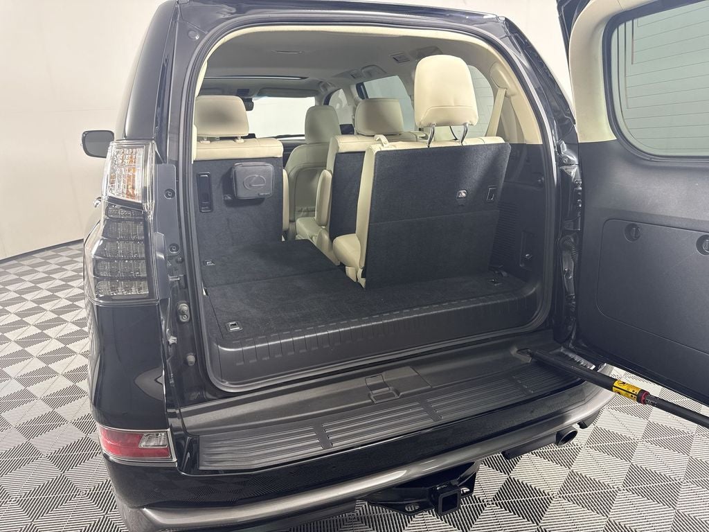 2023 Lexus GX 460 Luxury