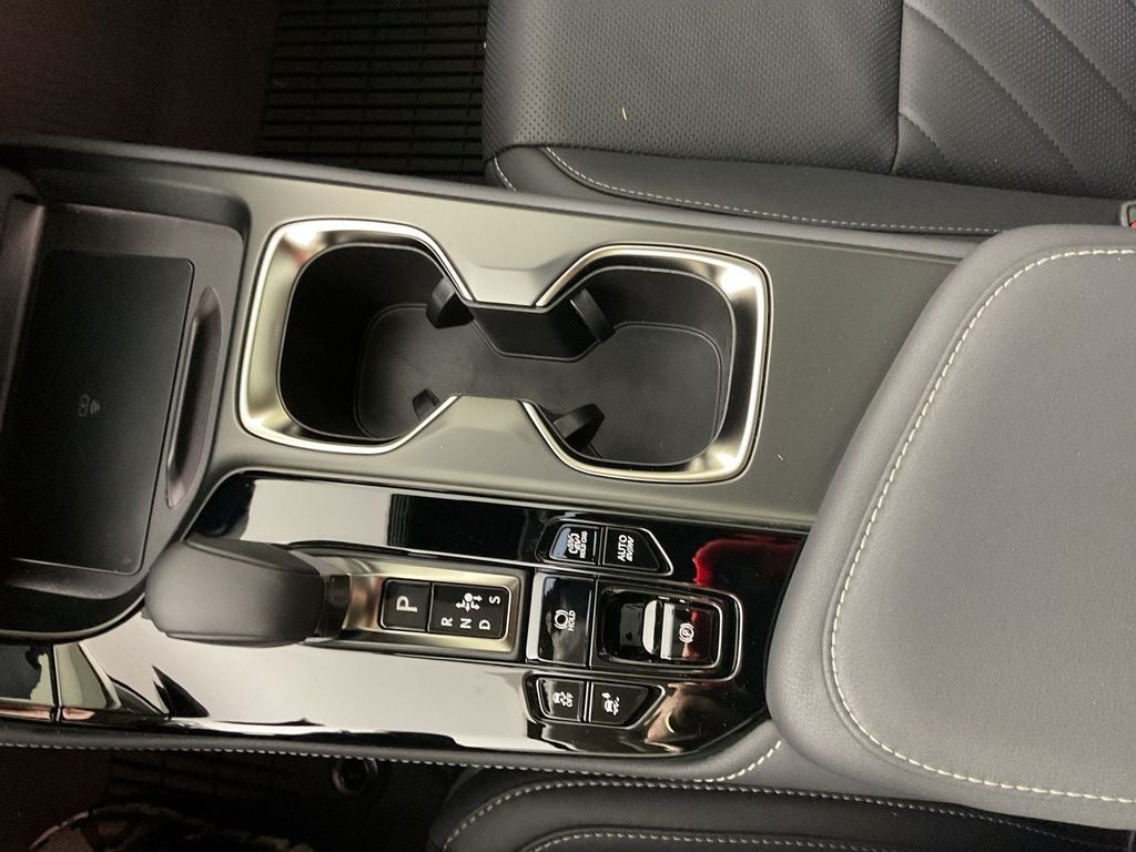 2025 Lexus NX 450h+ Luxury