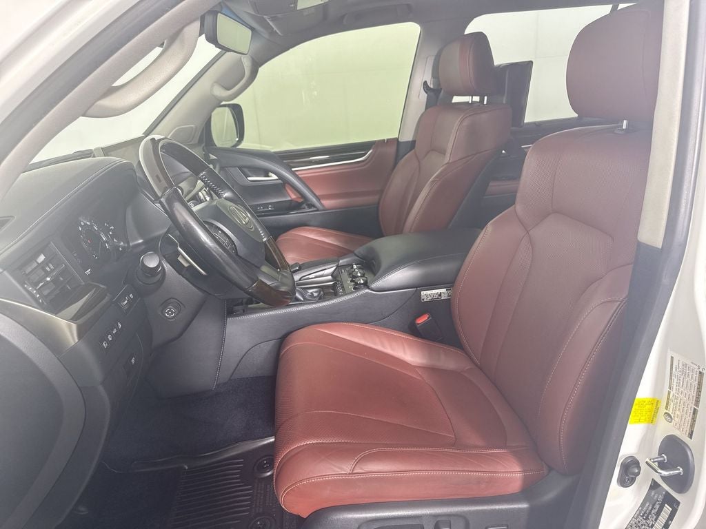 2017 Lexus LX 570