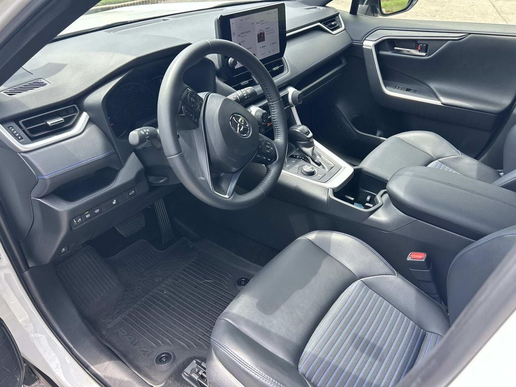 2023 Toyota RAV4 Hybrid XSE
