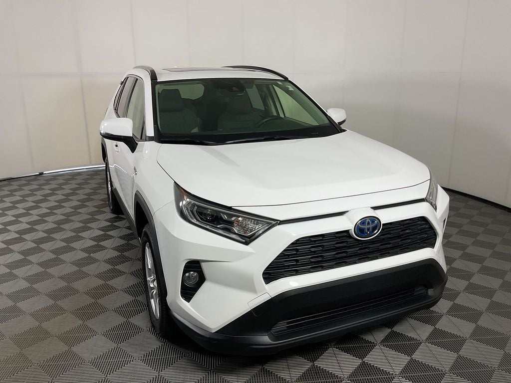 2021 Toyota RAV4 Hybrid XLE
