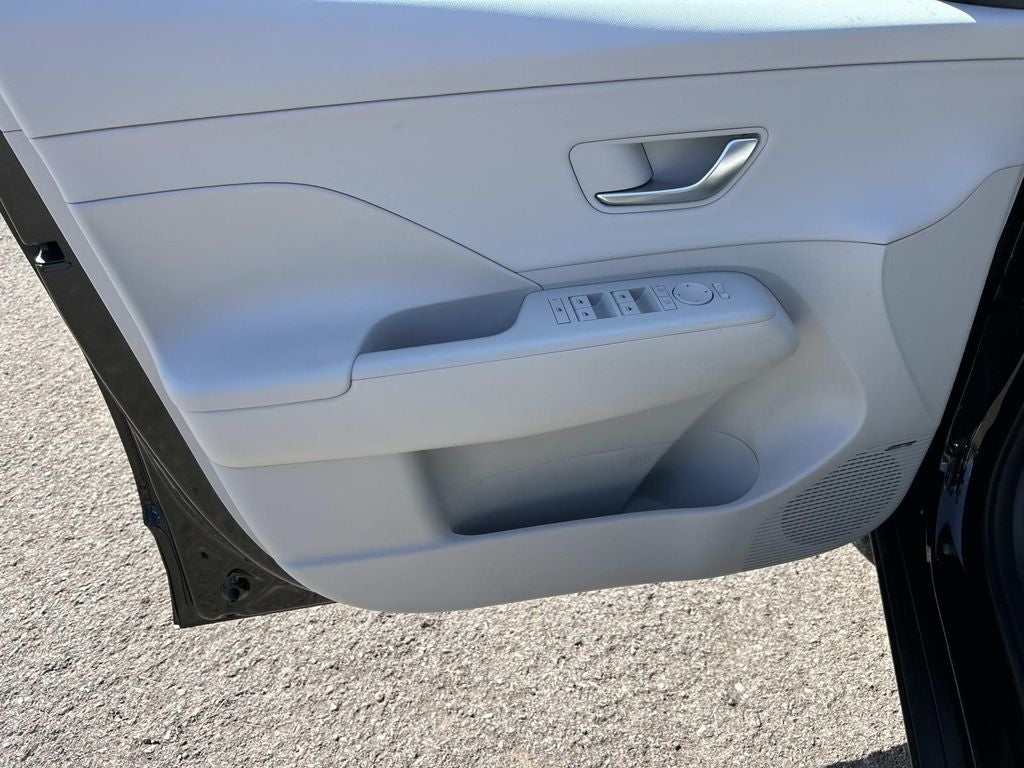 2025 Hyundai Kona Limited