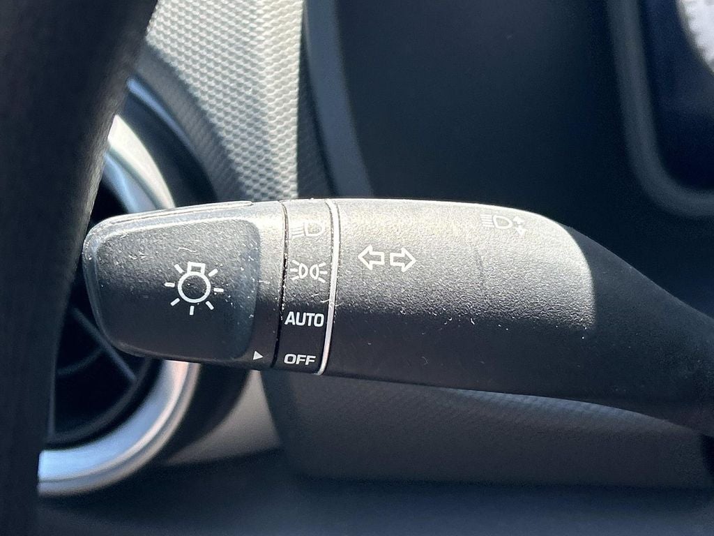 2023 Hyundai Kona Electric SE