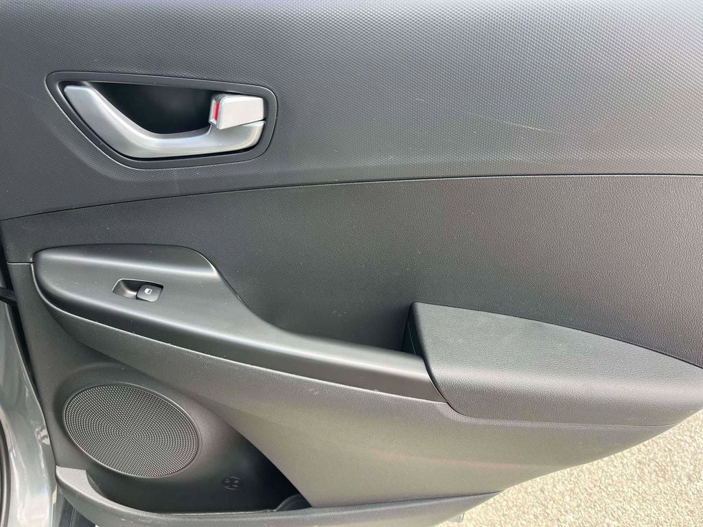 2023 Hyundai Kona Electric SEL