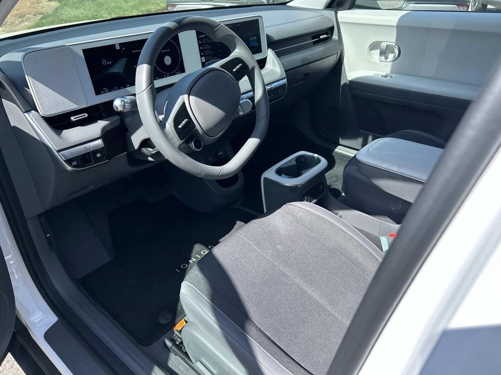 2024 Hyundai IONIQ 5 SE