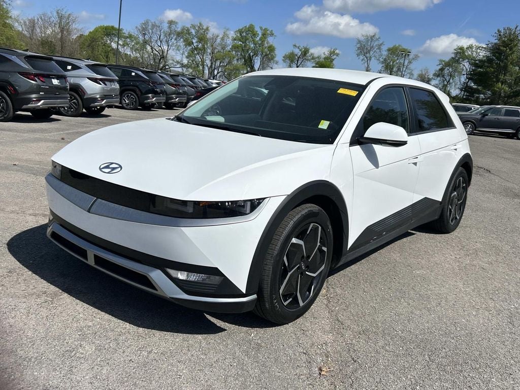 2024 Hyundai IONIQ 5 SE