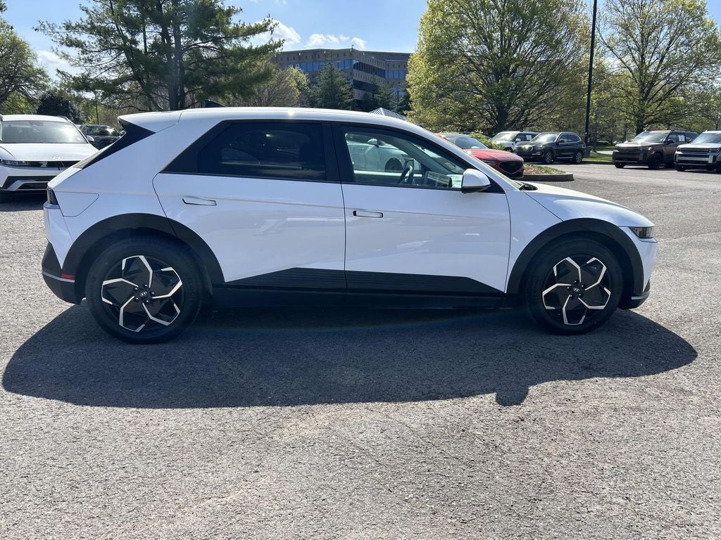 2024 Hyundai IONIQ 5 SE