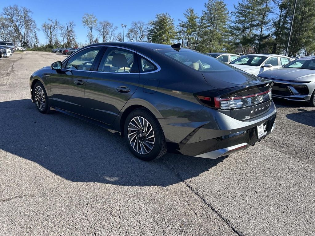 2025 Hyundai Sonata Hybrid Limited