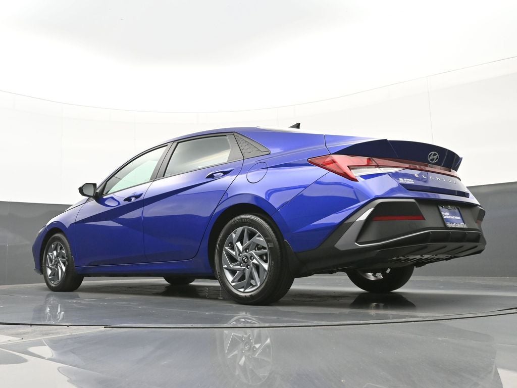 2024 Hyundai Elantra Hybrid Blue