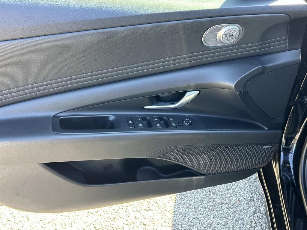 2022 Hyundai Elantra Hybrid Limited