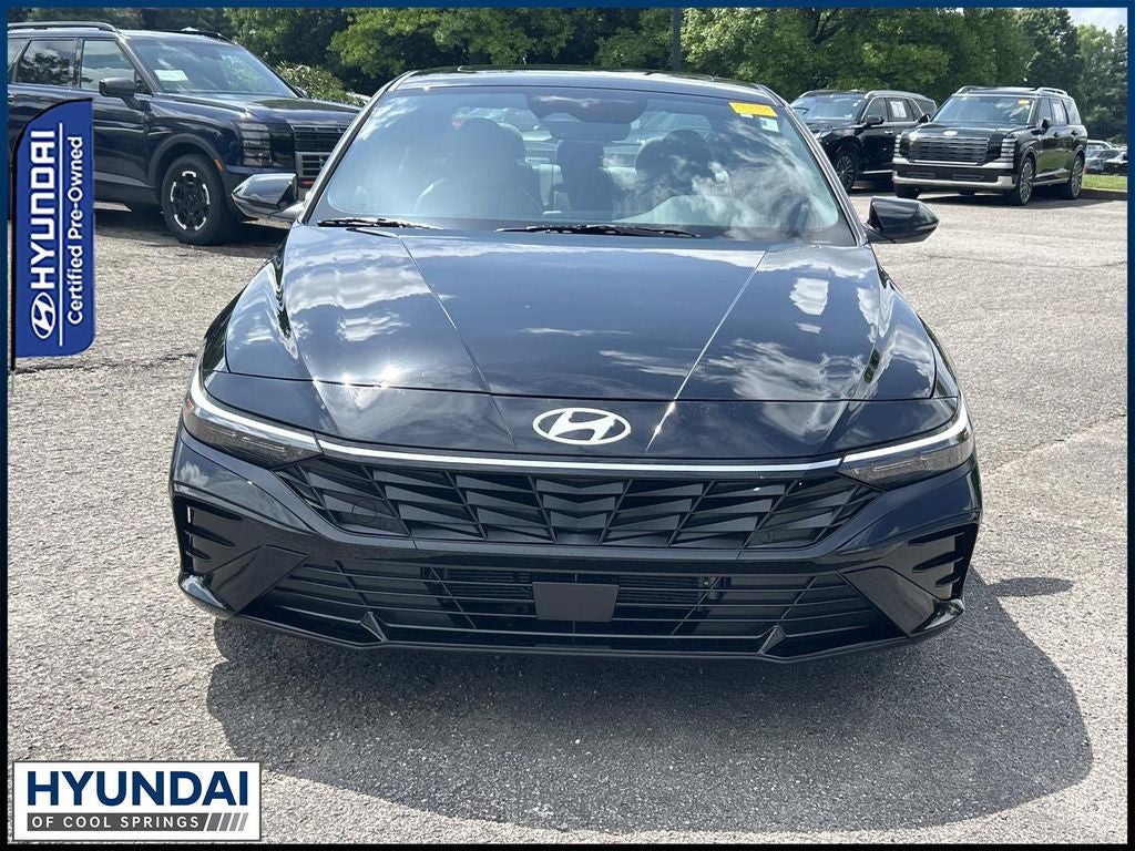 2025 Hyundai Elantra Hybrid Limited