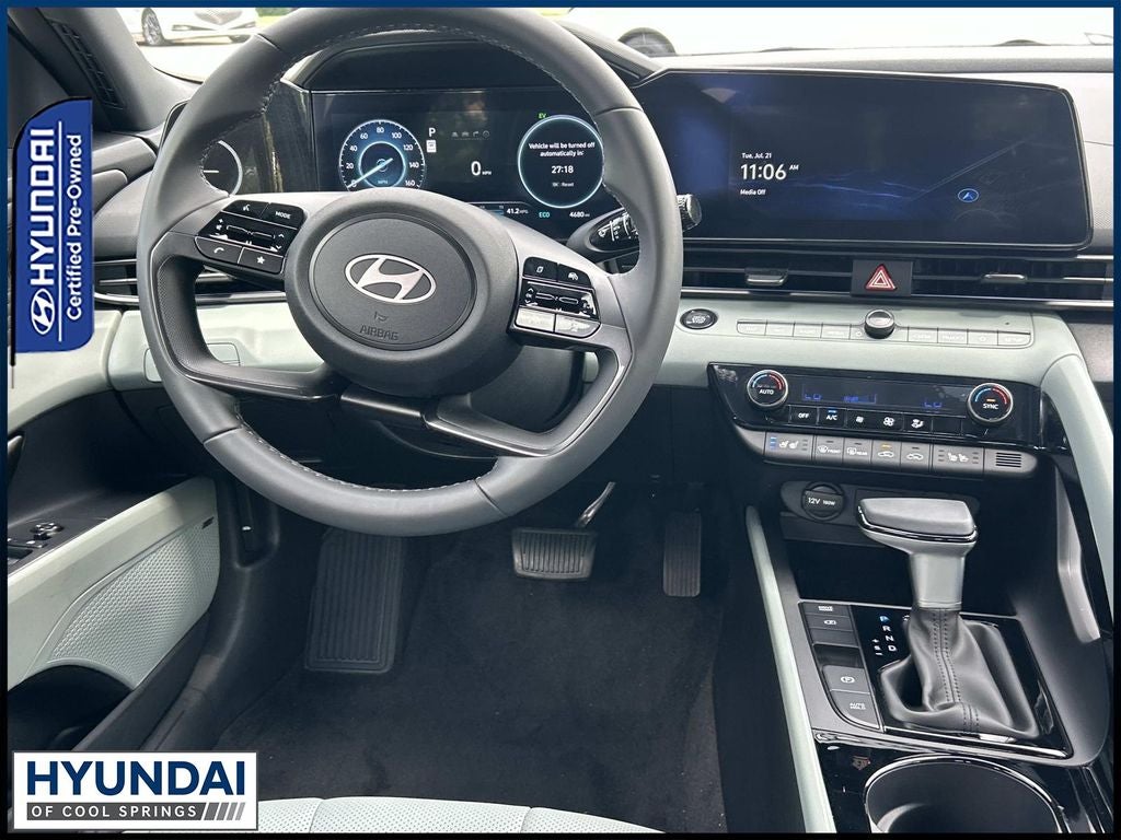 2025 Hyundai Elantra Hybrid Limited