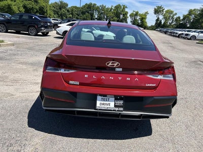 2025 Hyundai Elantra Limited
