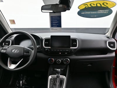 2025 Hyundai Venue SE
