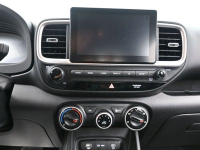 2025 Hyundai Venue SE