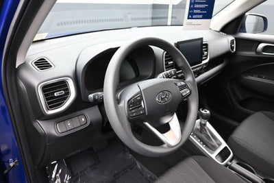 2025 Hyundai Venue SE