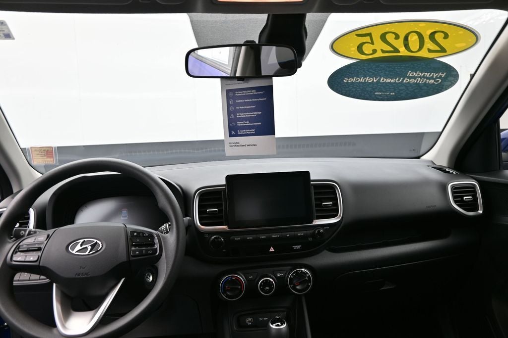 2025 Hyundai Venue SE