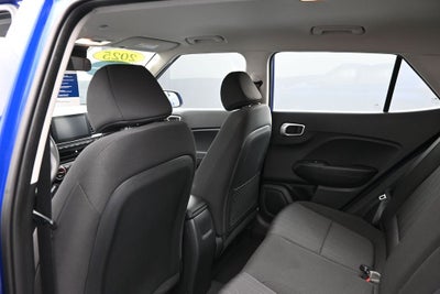 2025 Hyundai Venue SE