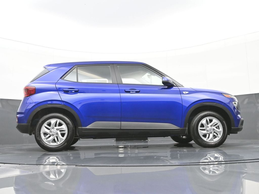 2025 Hyundai Venue SE