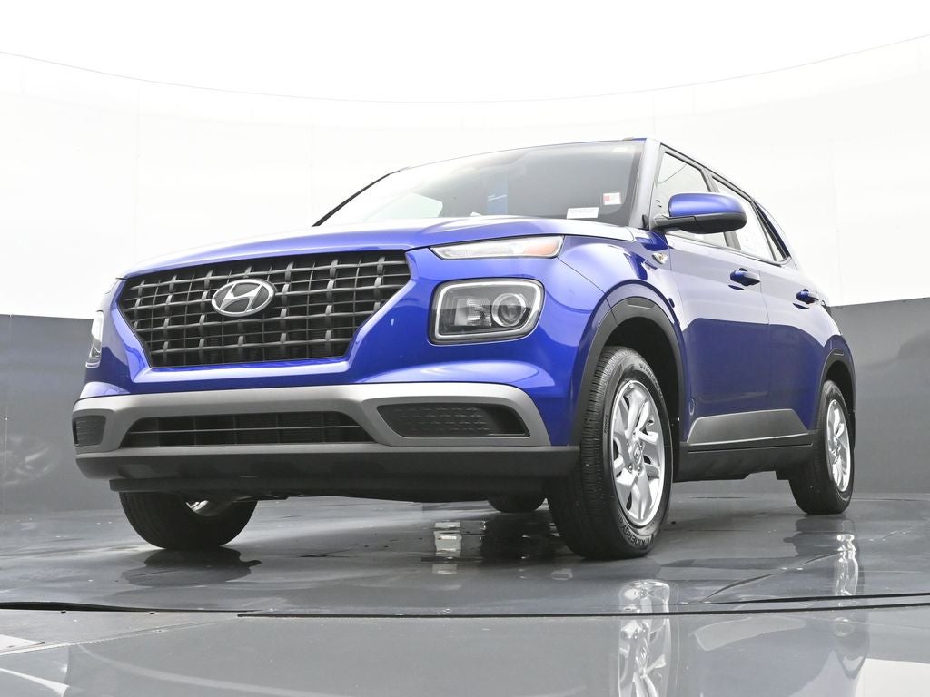 2025 Hyundai Venue SE